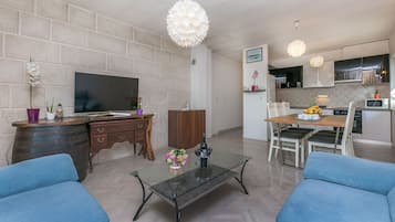 Apartment (A1) | Bahagian dalam