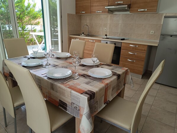 Apartment (A2) | Private kitchen