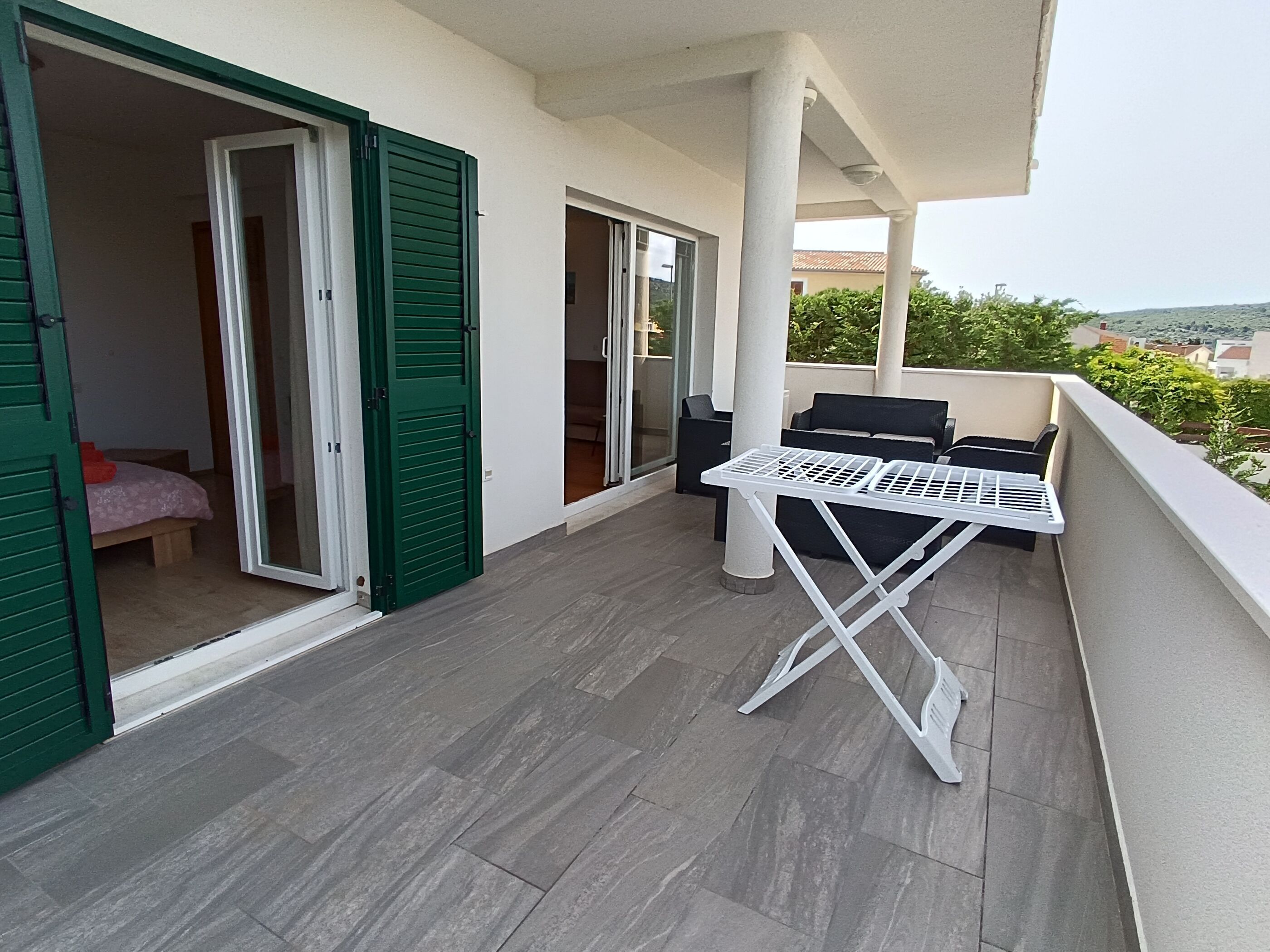 Apartment (A1) | Balkon