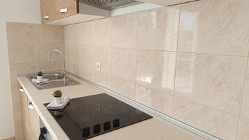 Apartment (A2) | Private kitchen