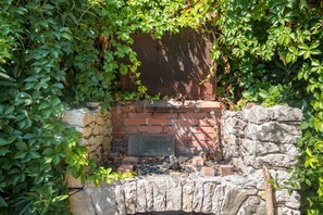 Grill-/Picknickplatz