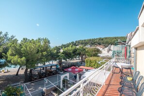 Apartment (A1) | Balkon