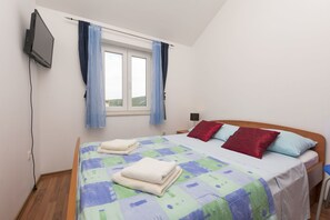 Wifi gratis y ropa de cama