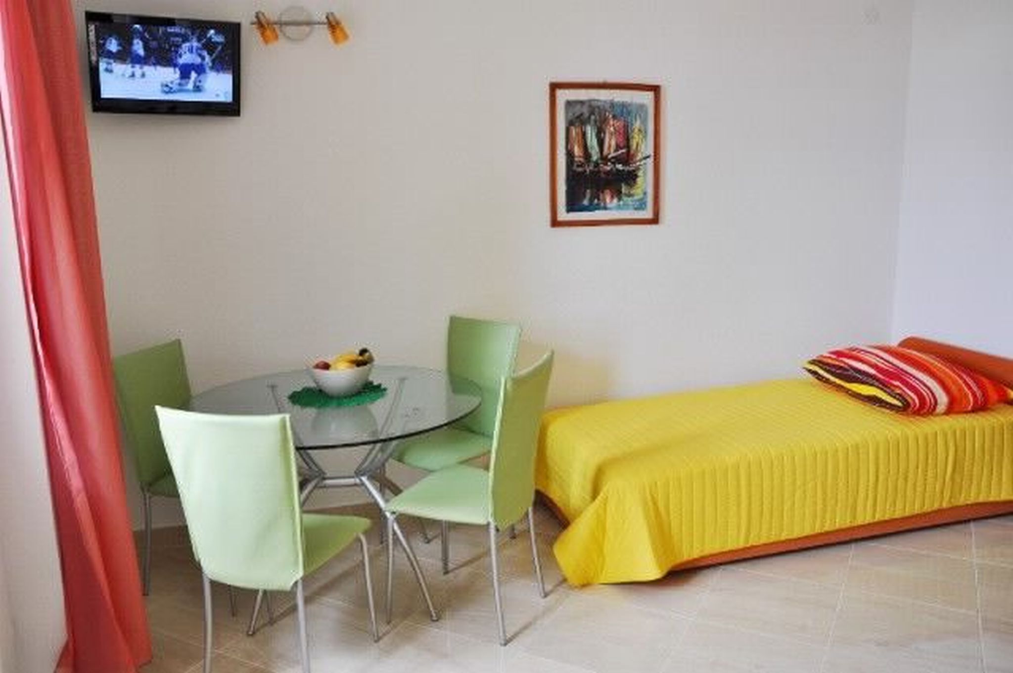 Apartment (A2) | Iron/ironing board, free WiFi, bed sheets