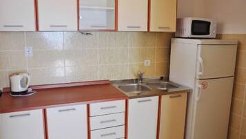 Leilighet (A2) | Eget kjøkken | Kjøleskap og kokeplater