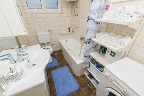 Bathroom - Apartments Slavomir (Okrug)