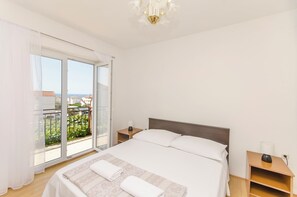 Apartamento (A1) | Wifi gratis y ropa de cama