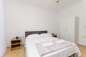 Apartment (A1) | Kostenloses WLAN, Bettwäsche