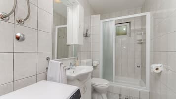 Appartamento (A2) | Bagno | Doccia