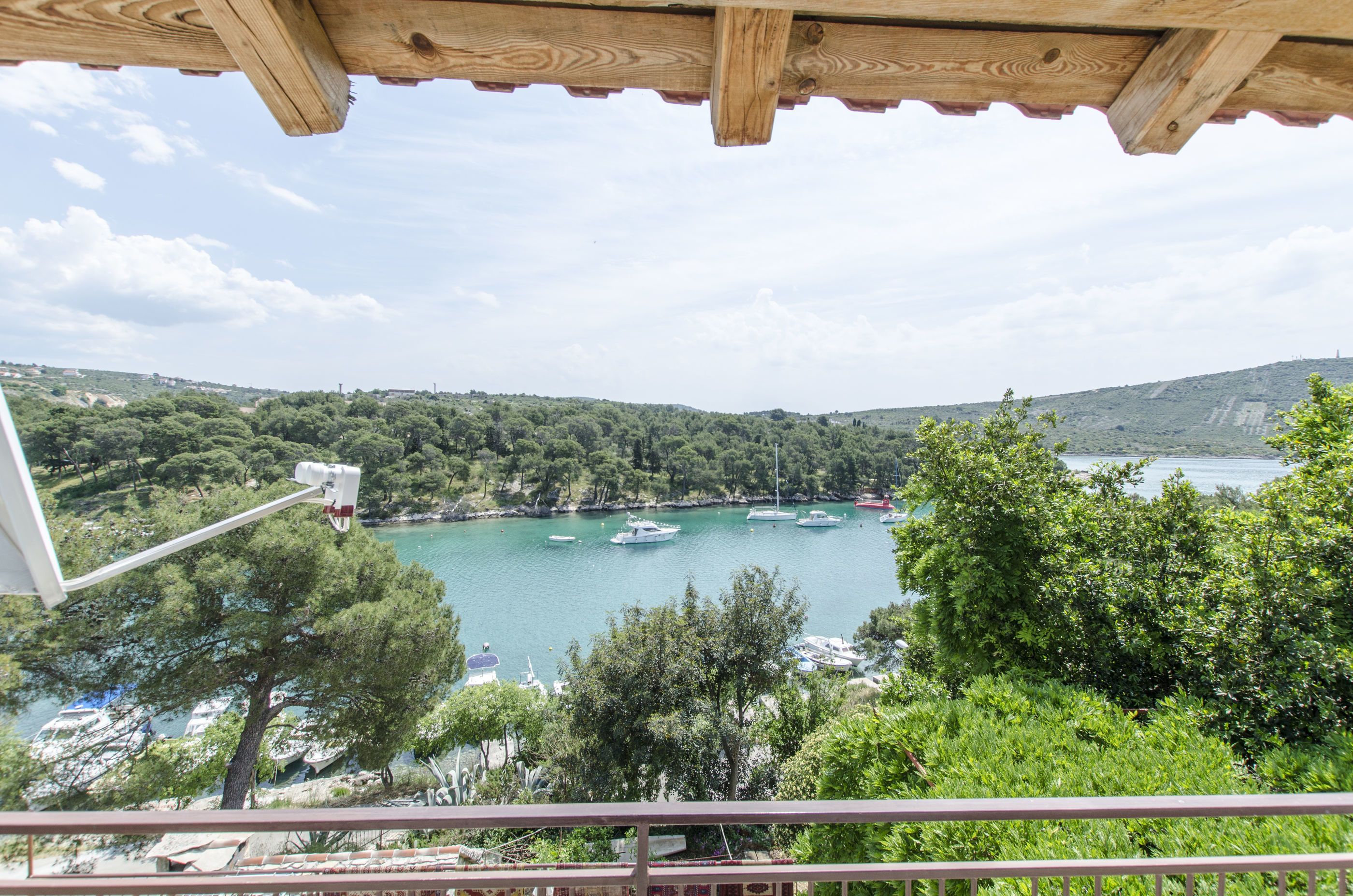 إطلالة على المياه