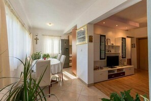 Appartement (A1) | Restauration