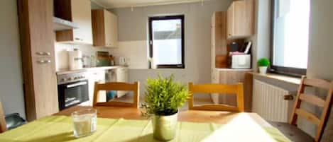 Apartment (Cleaning Fee EUR 80) | Private kitchen | Fridge, microwave, oven, stovetop