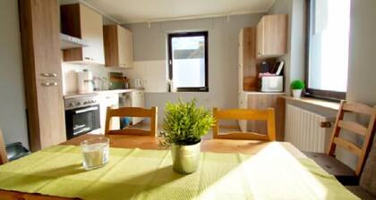 Ferienwohnung Bergisch Gladbach GL1