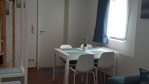 Flat-screen TV - em Dorfkrug (Euskirchen)