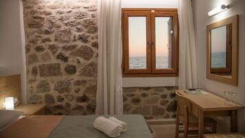 Deluxe Double Room, Sea View | Beach/ocean view