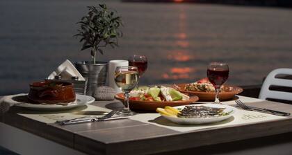 Olive Press Hotel & Apartments