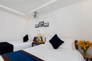 Kamar Keluarga | Minibar, brankas, meja kerja, dan Wi-Fi gratis