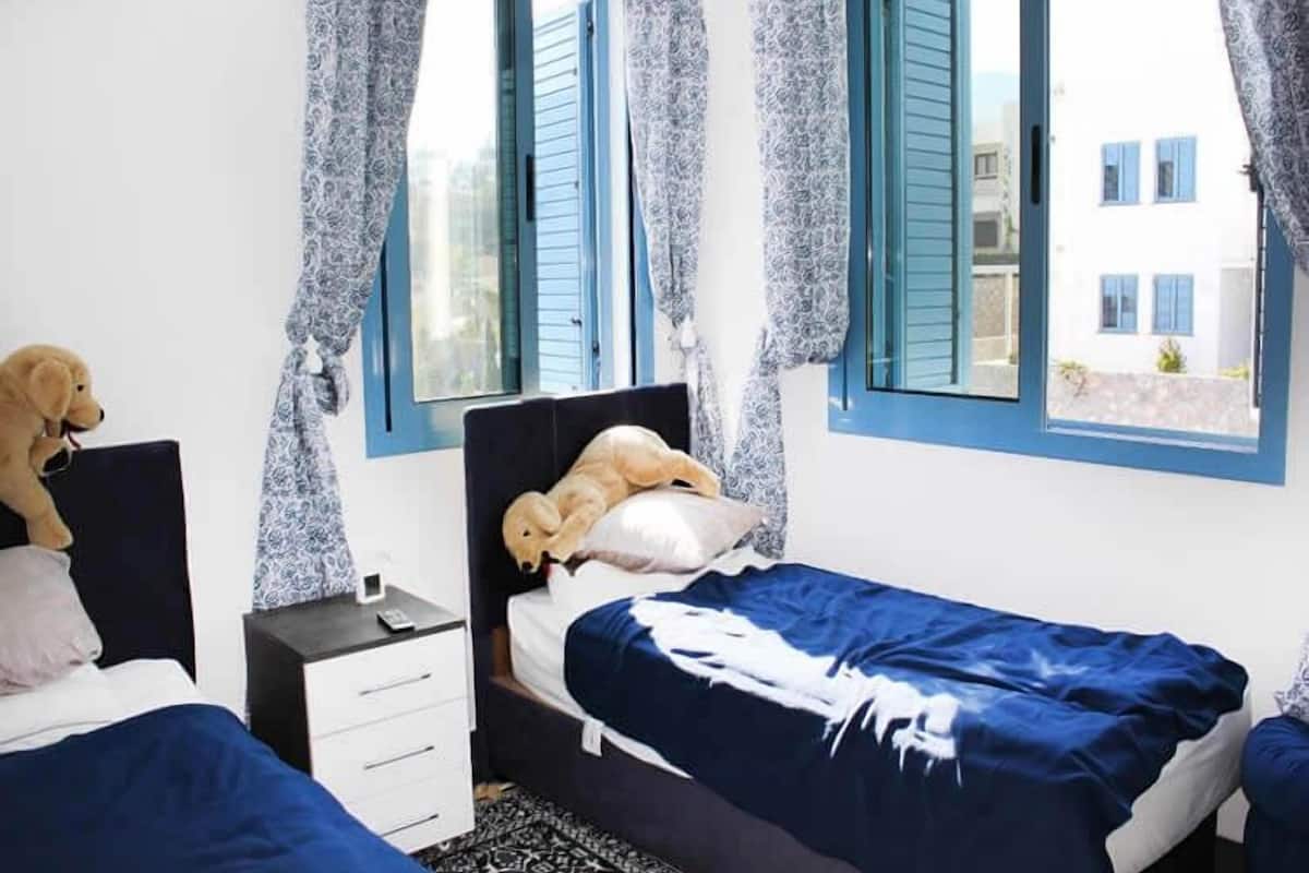 Deluxe Villa | Soundproofing, iron/ironing board, free WiFi