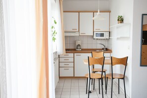 Private kitchen - DEVA Aparthotel Egger (Schechen)