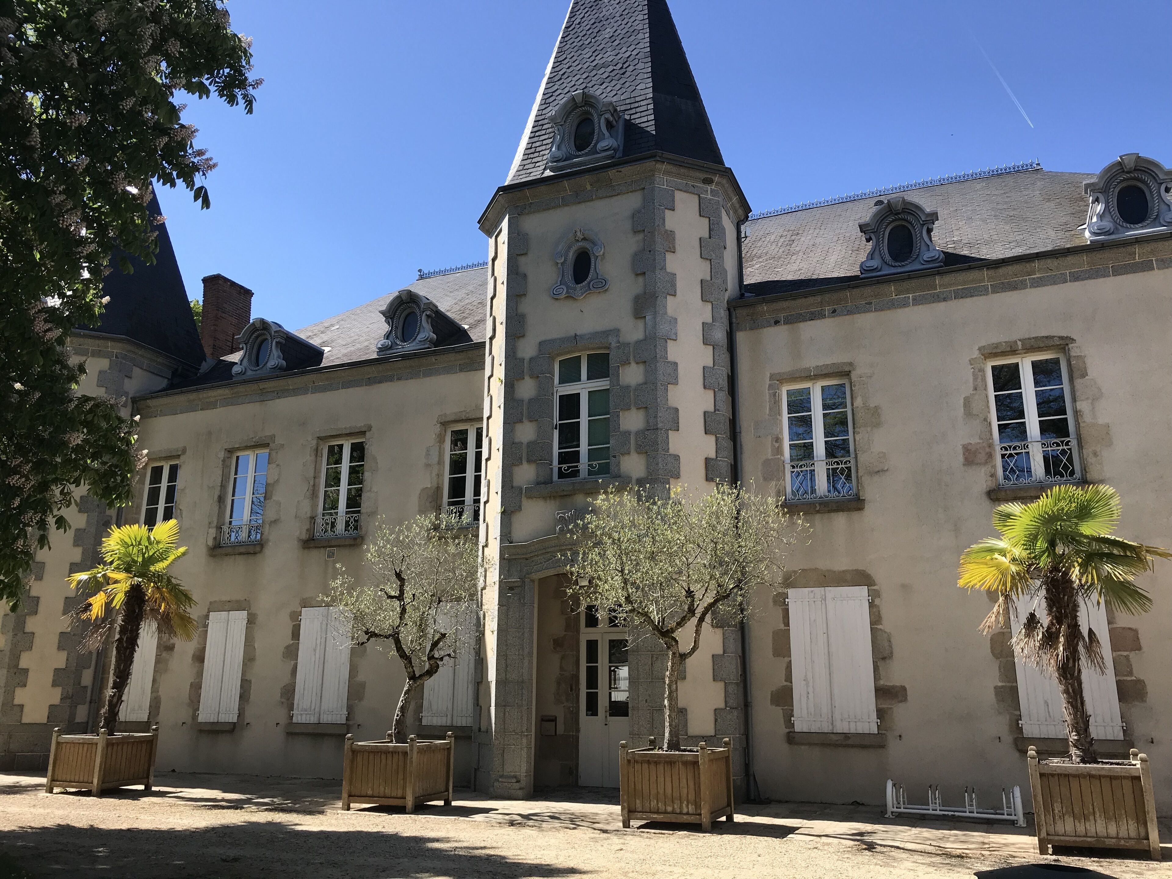 Le Chateau de Geneve Moncoutant