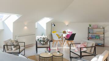 Coin salon dans le hall