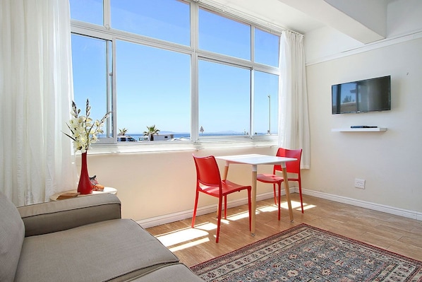 Basic Apartment, 1 Bedroom | Living area
