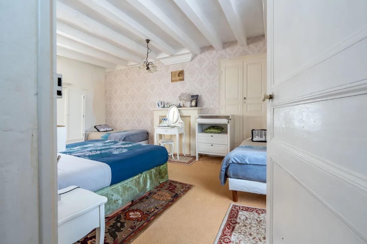 Quadruple Room (Les Arbres) | Premium bedding, desk, laptop workspace, blackout curtains