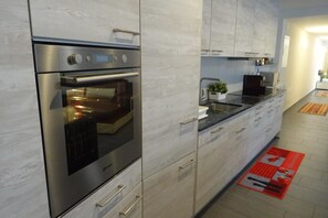 公寓, 3 间卧室 | 私人厨房 | 大冰箱、微波炉、烤箱、炉灶