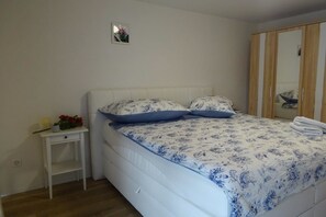 Departamento, 3 habitaciones | Tabla de planchar con plancha, cunas gratuitas y wifi gratis 