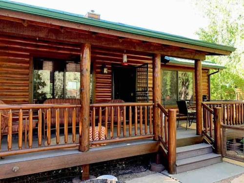 Bear Pond Cabin