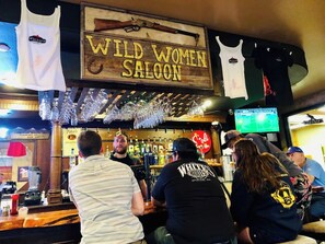 Bar (on property) - Bear Pond Cabin (Overgaard)