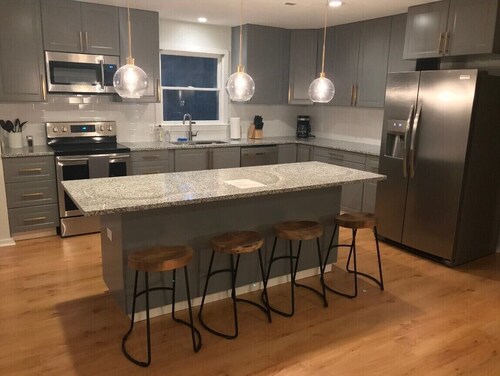 Dilworth - Updated 8 BR, 4 BA Close to City-Center