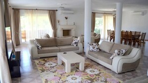Living area - Villa 6 bedroom 523 by Eva Bodrum (Kas)