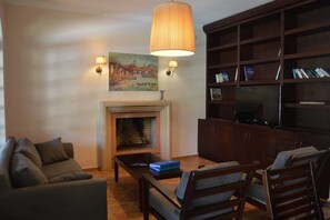 Villa | Coin séjour | Télévision à écran plat