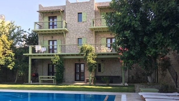 Outdoor pool - Villa Rock by Eva Bodrum (Bodrum)