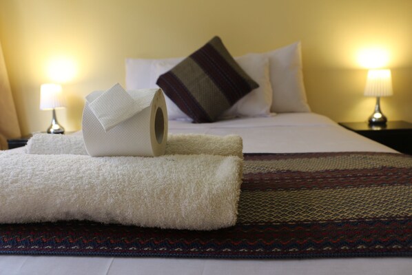 Free WiFi, bed sheets
