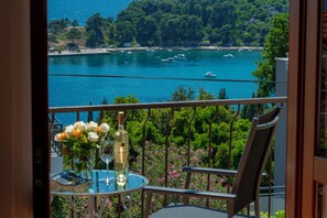 Deluxe-Doppelzimmer, Balkon, Meerblick | Balkon