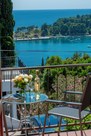 Deluxe-Doppelzimmer, Balkon, Meerblick | Balkon