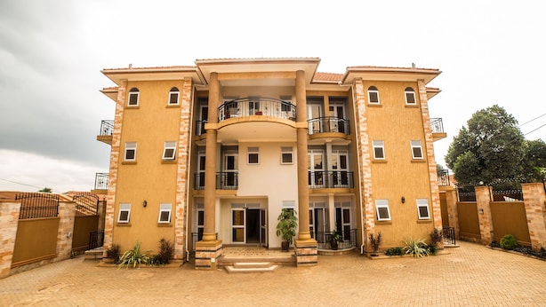 Front of property - Paradise Classic Motel (Kampala)