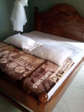 أغطية فراش متميزة وطراز فريد لكل وحدة ومكتب ومساحة عمل للكمبيوتر المحمول