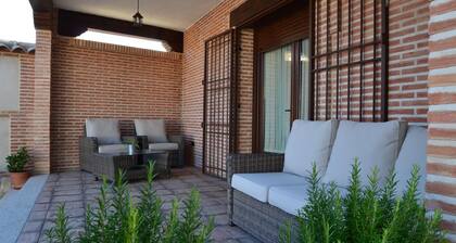 Kaksi askelta Toledosta ja Las Barrancas de Burujónista