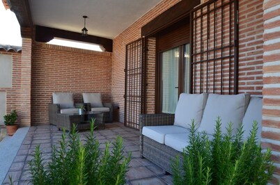 Two steps from Toledo and Las Barrancas de Burujón