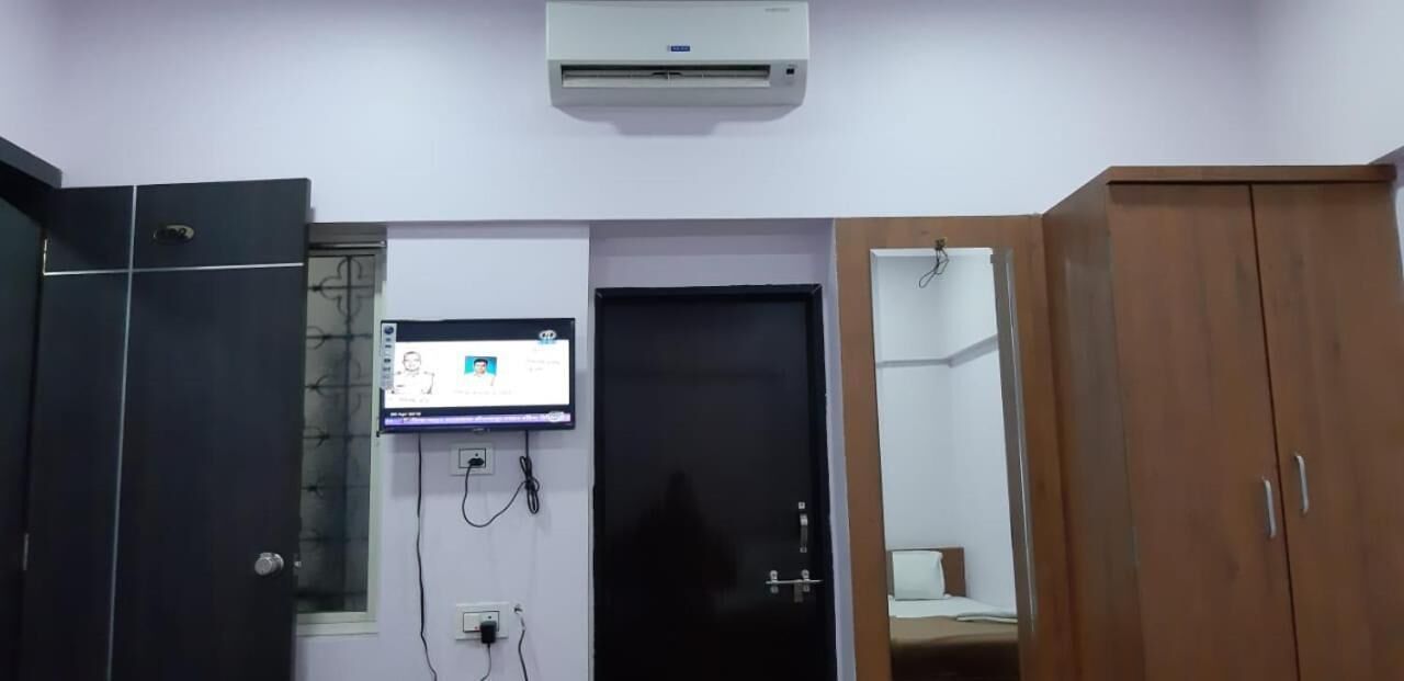 Photo - Rajhuns Deluxe Lodging