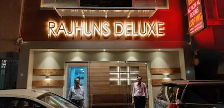 Exterior. Rajhuns Deluxe Lodging