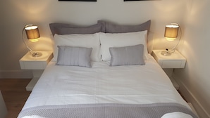 Deluxe Apartment | 1 bedroom, hypo-allergenic bedding available, soundproofing - Central Boutiques (London)