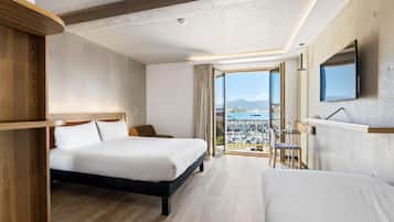 In-room safe, desk, blackout curtains, soundproofing
