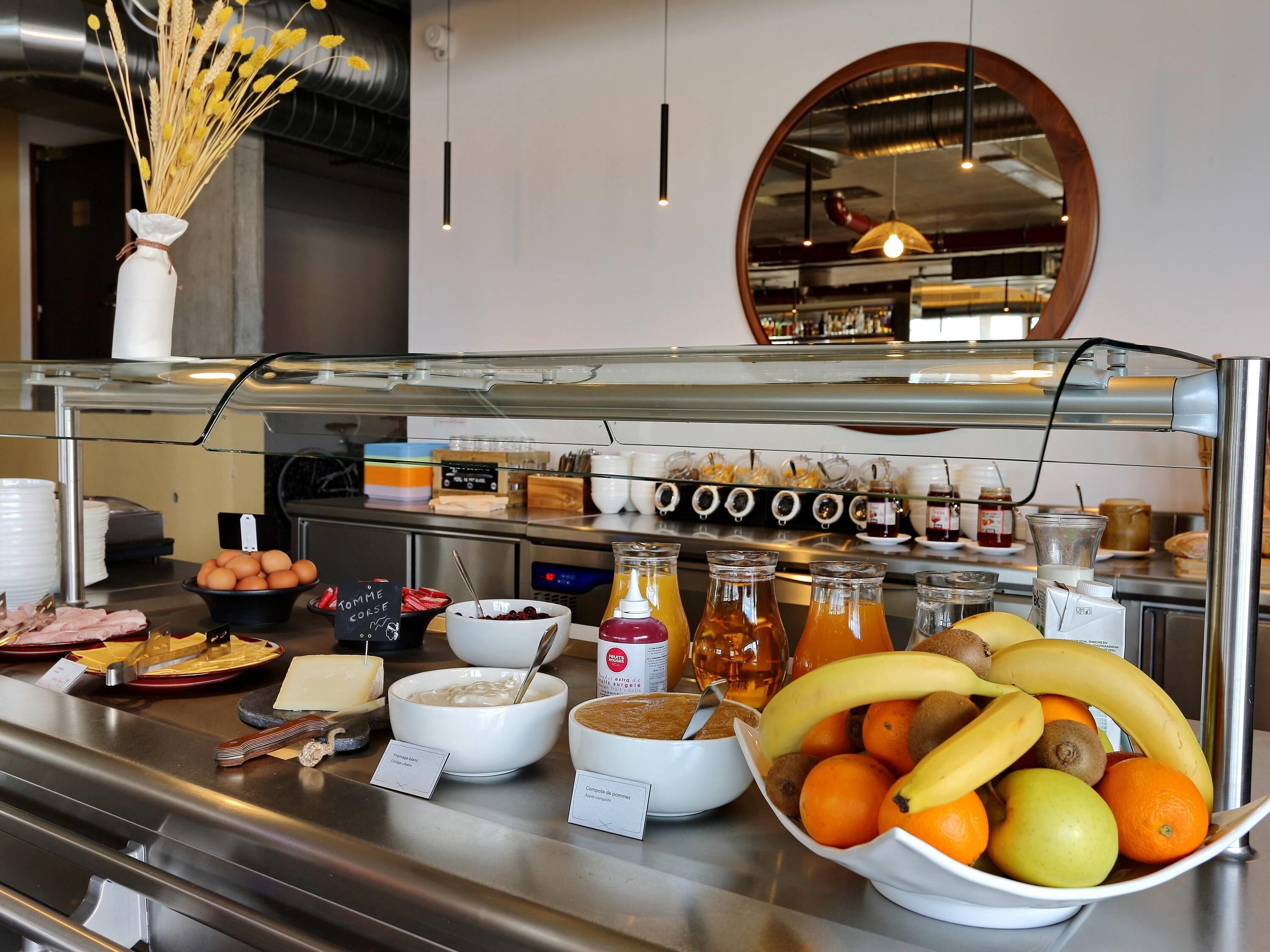 Free buffet breakfast