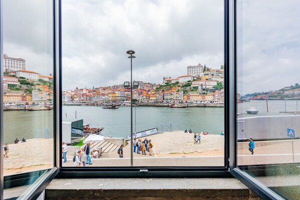 Estúdio panorâmico, 1 quarto, vista para o rio (Douro Story I) | Vista do quarto
