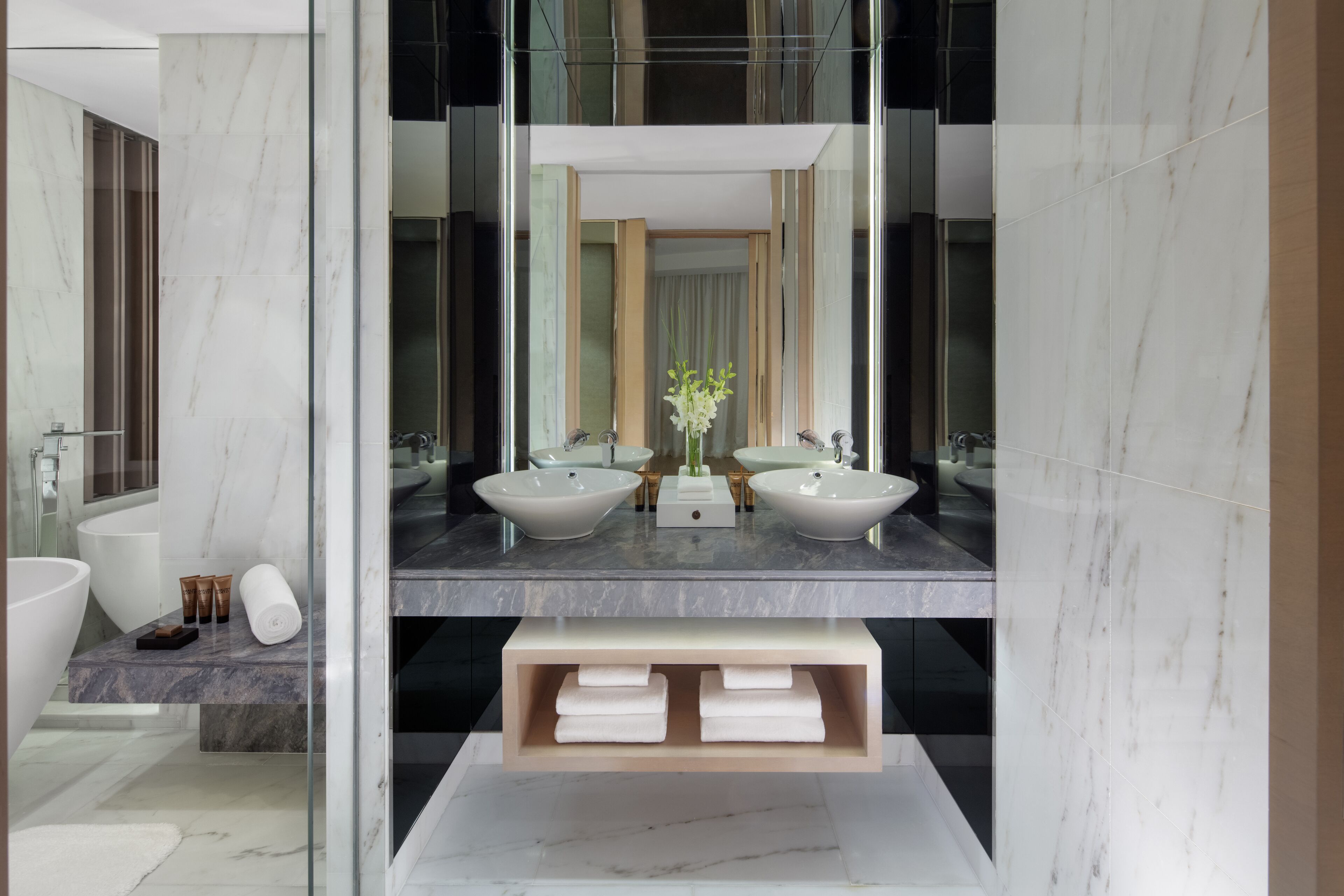 separate bathtub and shower, deep-soaking bathtub, rainfall showerhead