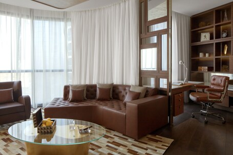 Paramount Hotel Dubai - Image 77